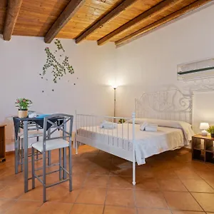 politeamas-corner.palermohotels.org/